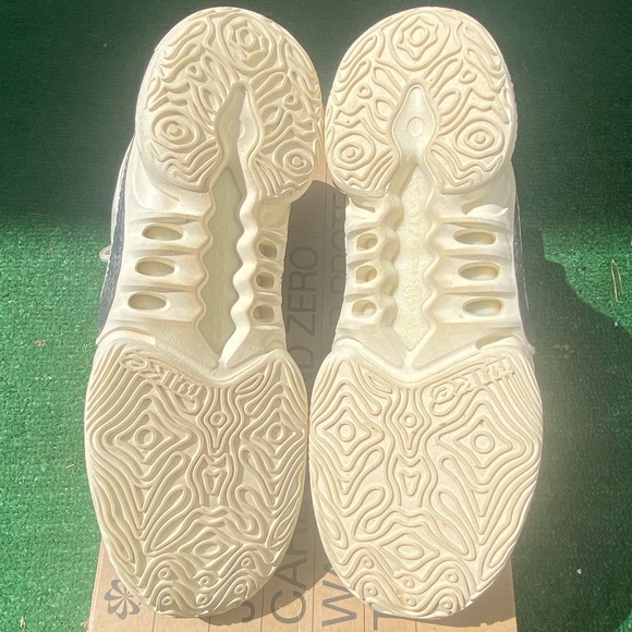 Size 13 - Nike Cosmic Unity 2 EP - Coconut Milk colorway - Picture 4 of 6